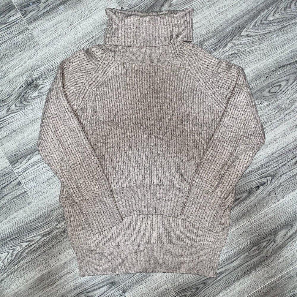 Wilfred Aritzia Free Lin Sweater Size Small